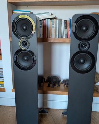 Q-ACOUSTICS 3050 