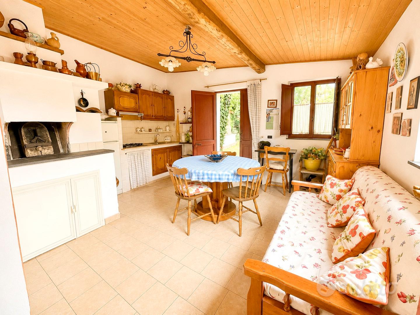Graziosa casa in campagna con terreno - Vista 2
