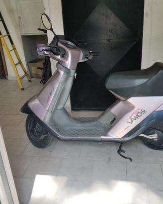 Derbi Vamos 50 – 50cc Scooter