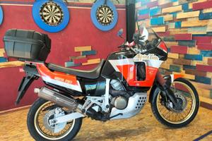Honda Africa Twin XRV 750 RD04