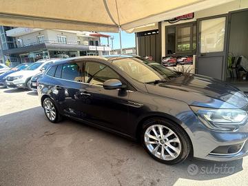 Renault Megane Mégane Sporter dCi 8V 110 CV EDC En