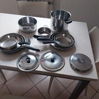 Set di pentole