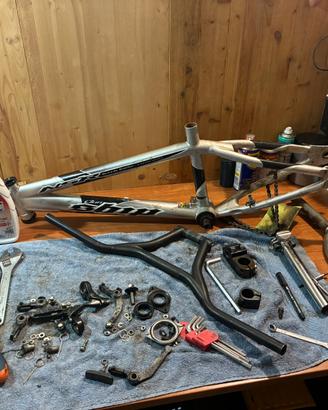 Telaio BMX NSR alluminio