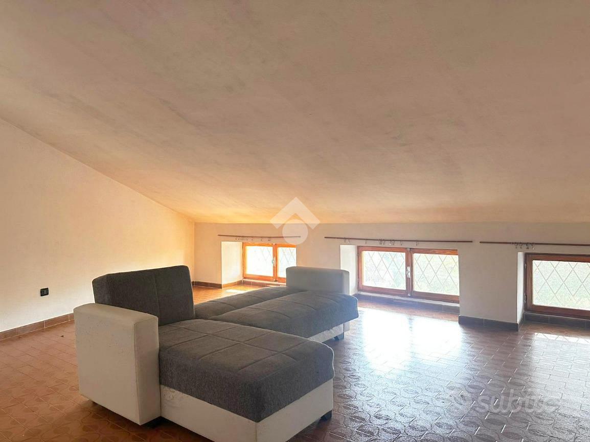 2 LOCALI A SAN FRANCESCO AL CAMPO - Altro