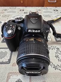 Nikon D5300 + 18-55 VR.Solo 4245 Scatt. Come nuova