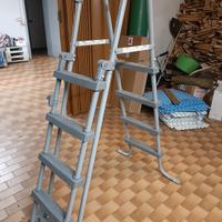 scaletta piscina fuori terra