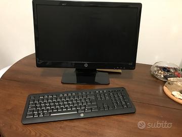 MONITOR PER COMPIUTER HP CON TASTIERA CON TASTIERA