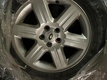Treno gomme per LAND ROVER