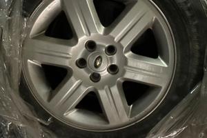 Treno gomme per LAND ROVER