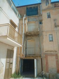 Casa abitazione + garage Aragona via G Calleja