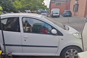 auto Peugeot 107