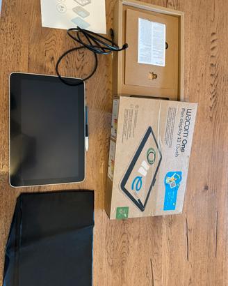 Wacone one 13 TOUCH SCREEN