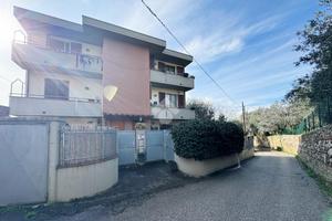 6 LOCALI A CALENZANO