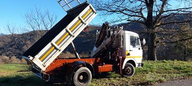 Iveco 65/10 ribaltabile e gru bonfiglioli