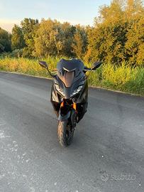 T MAX 560 tech max