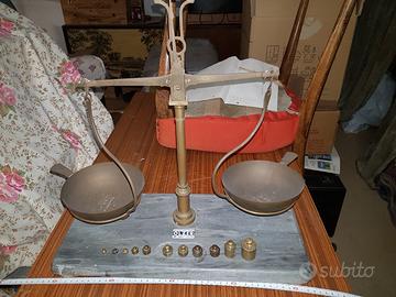 Bilancia antica di precisione