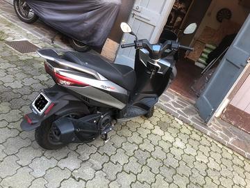 Aprilia sxr 50