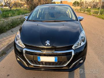 Peugeot 208 1.2 Benzina