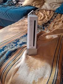 wii sports (CI SONO ANCHE 11 GIOCHI) mando foto