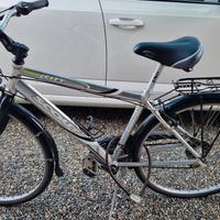 bicicletta city bike 