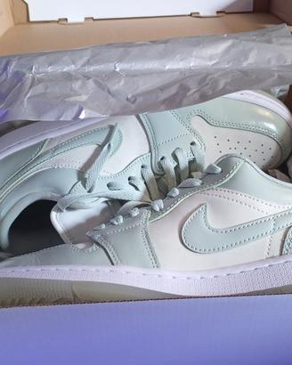 jordan 1 low se
