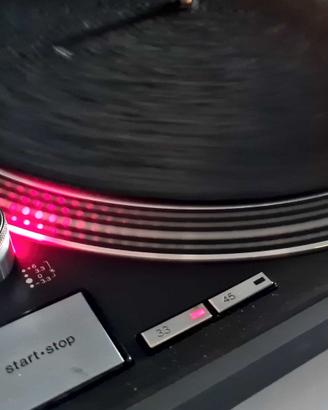 Coppia giradischi Technics SL-1210MK2 originali