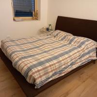 Letto matrimoniale marca Lema