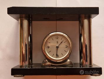 Orologi meccanici funzionanti da tavolo