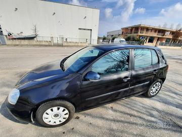 VOLKSWAGEN GOLF 5 1.9 TDI – 5 PORTE (NEOPATENTATI)