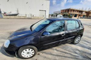 VOLKSWAGEN GOLF 5 1.9 TDI – 5 PORTE (NEOPATENTATI)