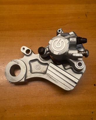 Pinza pompa e disco posteriore KTM 690 smc-R