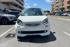 Smart ForFour BRABUS 0.9 Turbo twinamic LED NAVI P