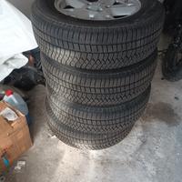 pneumatici 4 stagioni 235/65/17