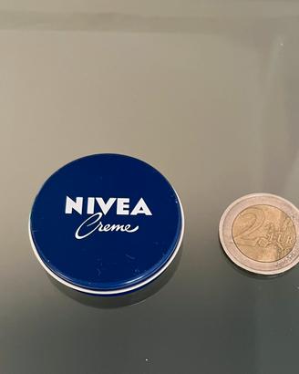 Scatola scatoletta Nivea latta crema 10 ml