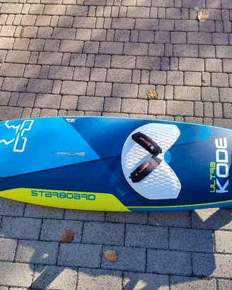 Tavola windsurf starboard ultrakode 93 litri