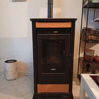 Stufa a pellet RAVELLI + Bidone Aspiratutto+tubi