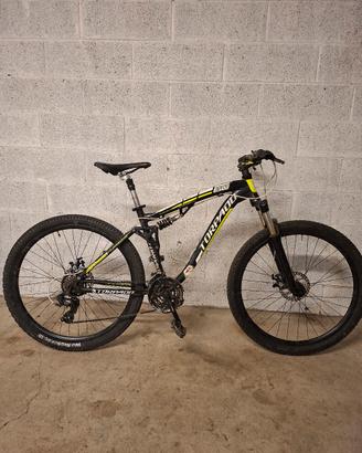Bicicletta Mountain bike 