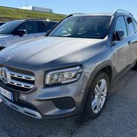 MERCEDES-BENZ GLB 180 d Automatic Business Extra
