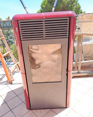 Stufa a pellet Italiana Camini euro 600