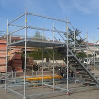 Ponteggio multidirezionale