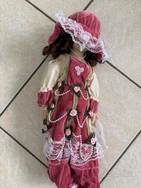 Bambola di porcellana di capodimonte