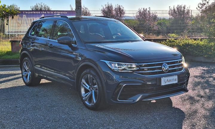 VOLKSWAGEN Tiguan 2.0 TDI 150CV SCR DSG R-Line
