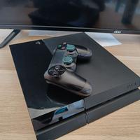 PLAYSTATION 4  + 3 GIOCHI ORIGINALI
