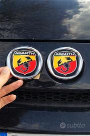 stemma Abarth cofano macchina Fiat 