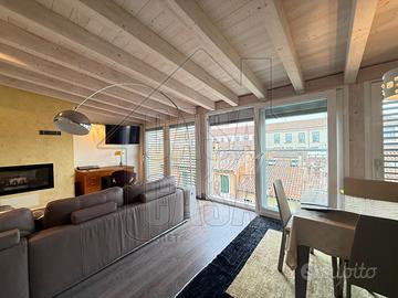 APPARTAMENTO DI PRESTIGIO ZONA PONTE MOLINO