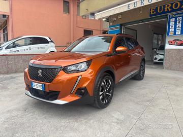 Peugeot 2008 BlueHDi EAT8 Allure - 2021