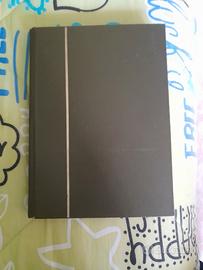 raccoglitore con francobolli