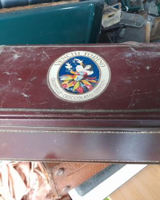 SCATOLA IN LATTA , VENCHI TORINO