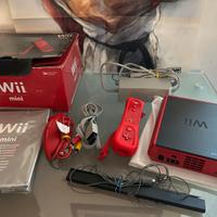 Nintendo Wii Mini rossa completa come nuova
