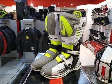 Stivali cross enduro forma predator 2.0
